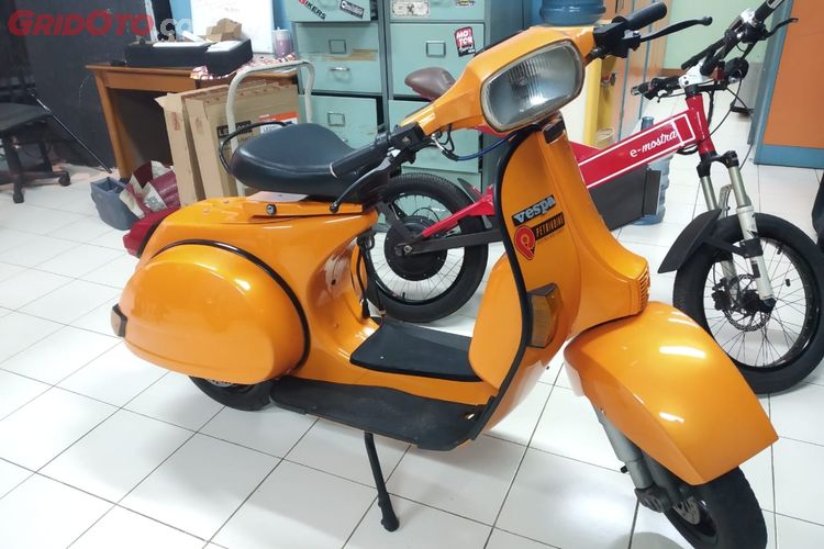 Vespa Exclusive Klasik Dibikin Jadi Skuter Elektrik Bengkel Di
