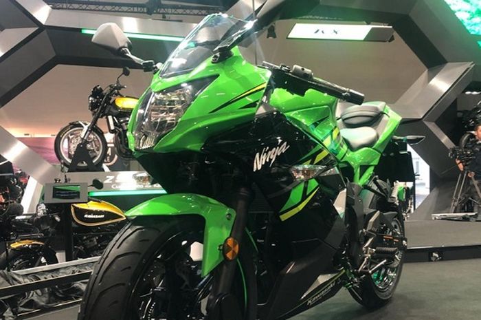 Kawasaki Ninja 125 sudah dipamerkan di Intermot Motorcycle Show 2018 di Cologne, Jerman.