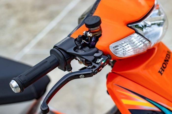 Honda Supra tampil beda, dibungkus warna segar dan part berkelas, begini jadinya 