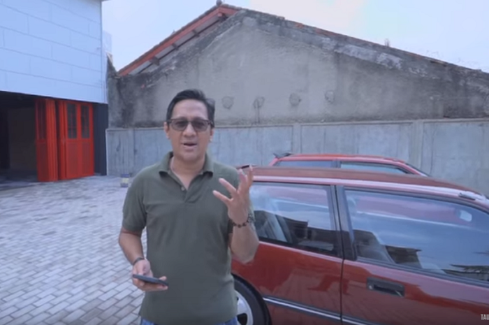 Andre Taulany buat garasi baru, demi koleksi mobil lawasnya