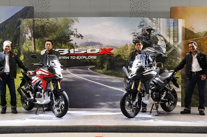 Honda CB150X dan jajaran manajemen AHM