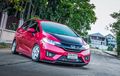 Honda Jazz GK5 Tampil Modis Beraura JDM Dengan Warna Bodi Feminin