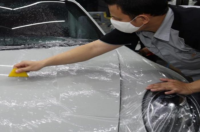Ilustrasi mobil bekas pasang PPF