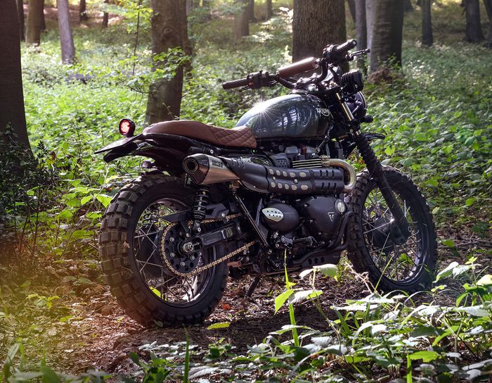 Suspensi belakang dan bannya diganti semua