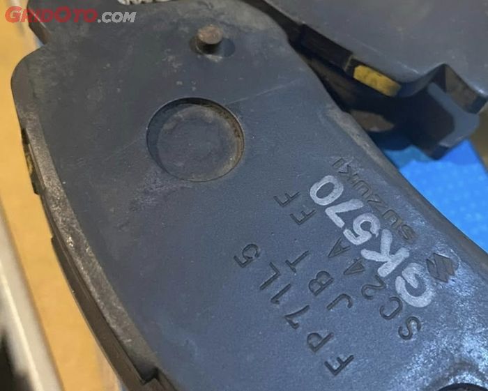 Kampas rem Suzuki Swift