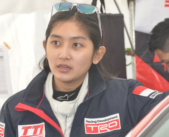 Alinka menyebut kurang pengenalan trek jadi kendala. 