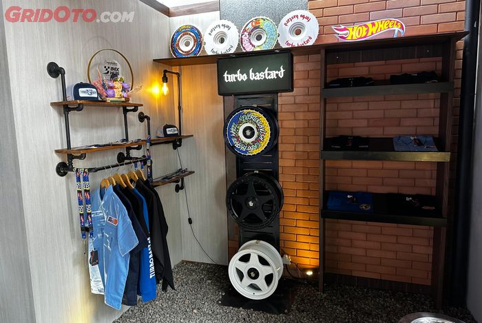 Turbo Bastard Wheels menghadirkan line up pelek dan apparel