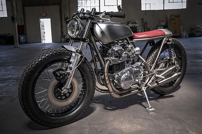 Kawasaki KZ400 custom brat style besutan Garaje 57