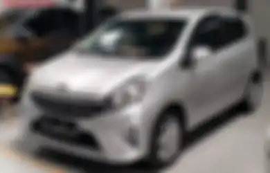 Pas Buat Pasangan Muda, Harga Mobil bekas Toyota Agya TRD 2014 Dijual Segini