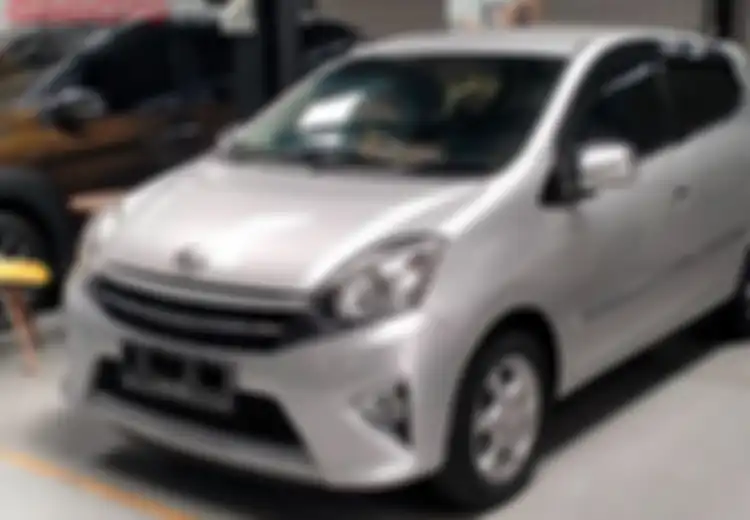 Pas Buat Pasangan Muda, Harga Mobil bekas Toyota Agya TRD 2014 Dijual Segini