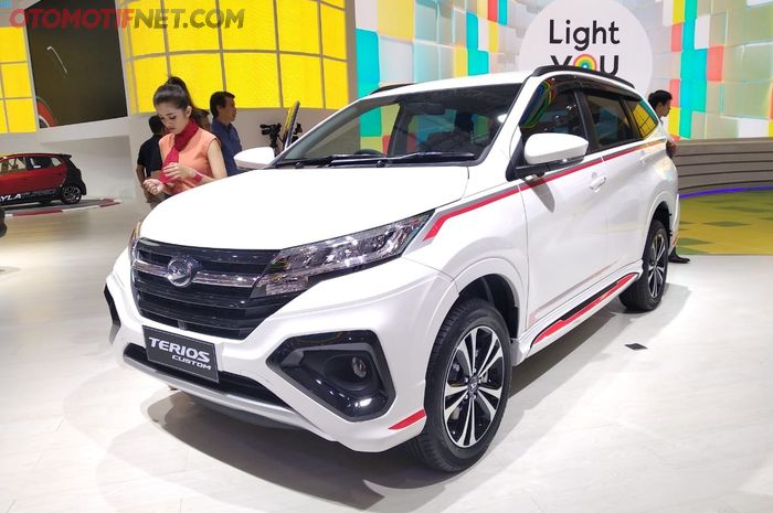 Daihatsu Terios versi Custom yang hadir di ajang GIIAS 2018