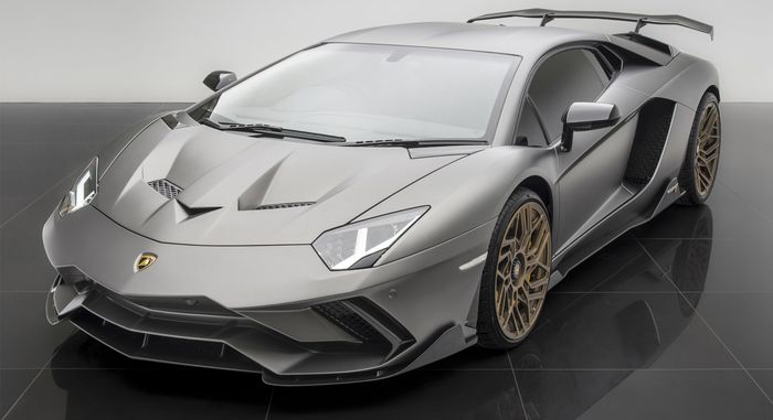 Modifikasi Lamborghini Aventador S Jadi type SVJ