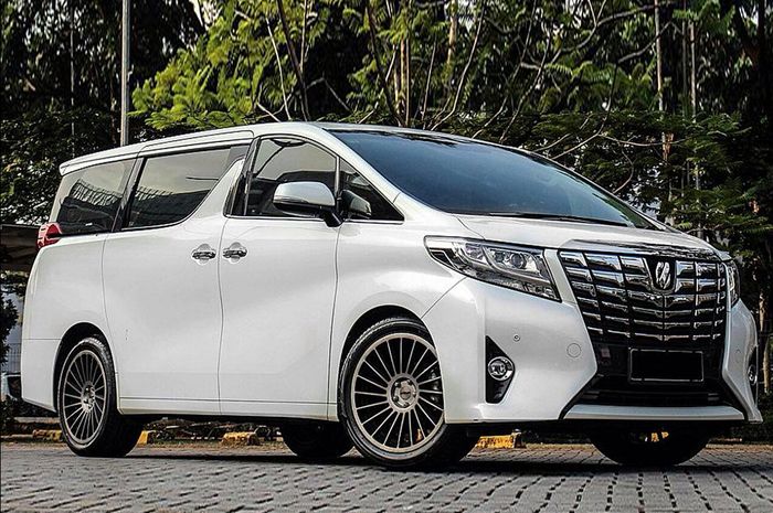 Ilustrasi Toyota Alphard