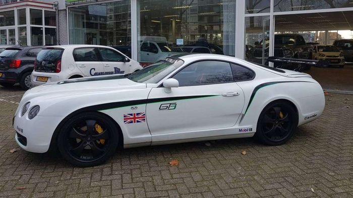 Baju luar Toyota Supra dibuat mirip Bentley Continental GT3
