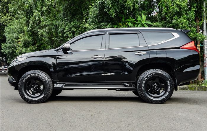 Mitsubishi Pajero Sport tampil sangar