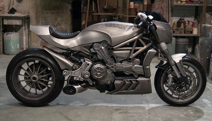 Ducati XDiavel &ldquo;La Impetuosa 1262&rdquo; custom dragster besutan Valtoron