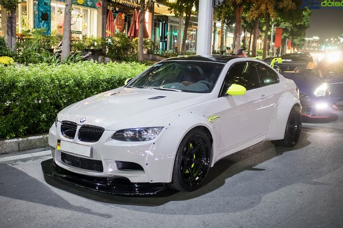 Modifikasi BMW M3 sangar yang datang dari Vietnam