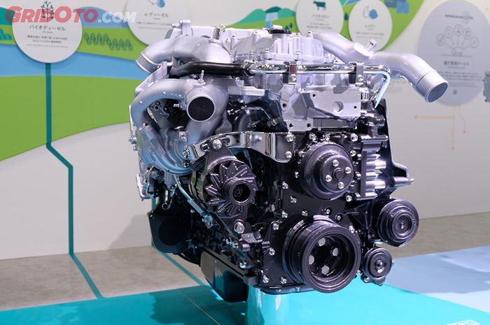 Mesin diesel Isuzu ini mampu dioperasikan tidak hanya menggunakan solar, tetapi juga gas alam, hidrogen, biofuel, hingga bahan bakar sintetis yang ramah karbon