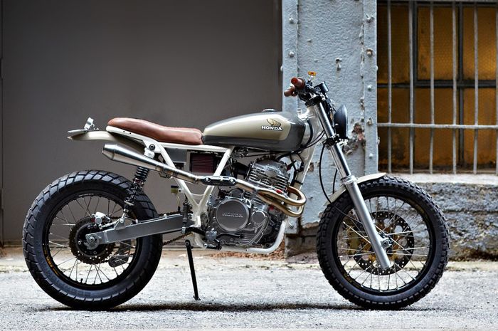 Honda XR650 custom besutan Daniel Peter