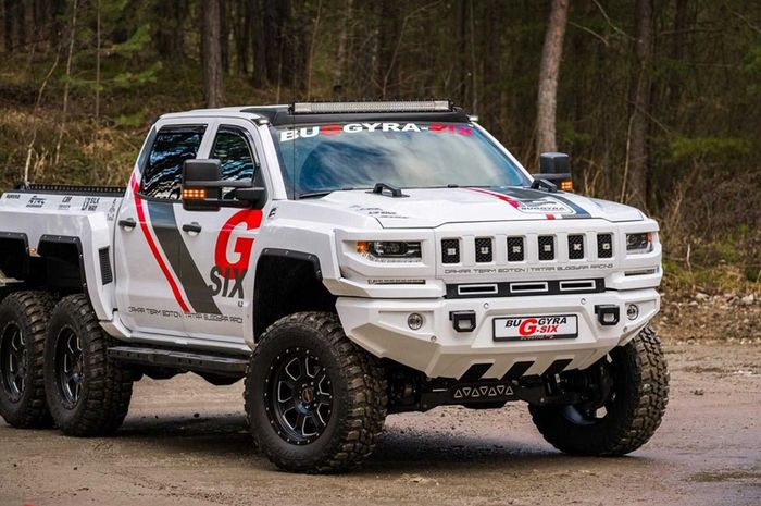 Chevrolet Silverado satu ini dijuluki Bureko 6X6