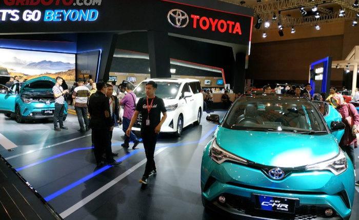 Booth Toyota di IIMS 2019.