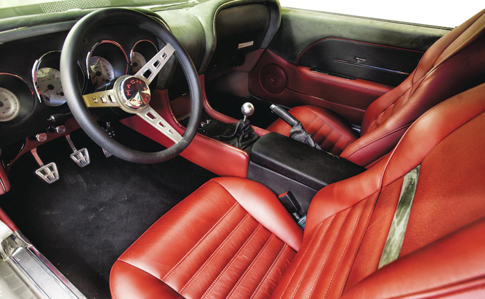 Interior Ford Mustang Mach 1969  hasil restorasi Terry Lipscomb
