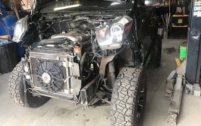 Modifikasi Toyota iQ cangkok sasis dan mesin milik Suzuki Grand Vitara 2000