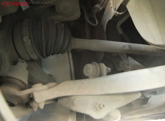 Inilah tandanya jika tie rod mobil bekas perlu diganti (foto ilustrasi)