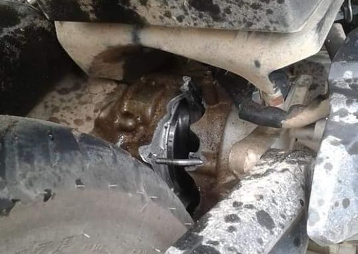 Detail Blok mesin Yamaha Lexi 125 pecah