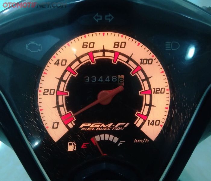 Warna standar spidometer Honda BeAT