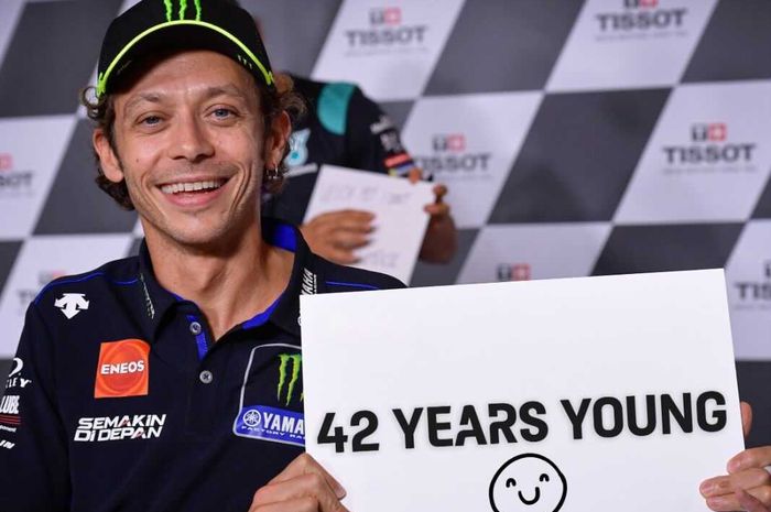Valentino Rossi ulang tahun ke-42, Ini doa dan harapan sang ayah, Graziano Rossi untuk putranya di MotoGP 2021