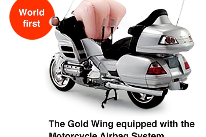 Di Goldwing airbag sudah ada versi massal sejak 2006