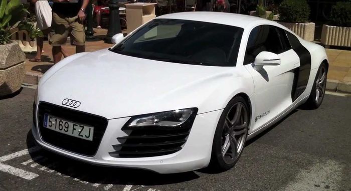 Audi R8 Spyder Lionel Messi