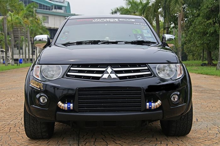Modifikasi Mitsubishi Triton bergaya street racing asal Malaysia