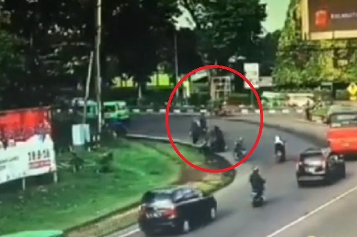 Penumpang ojek online tewas dilindas bus di Bogor
