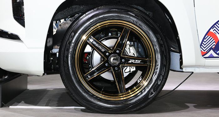 Mitsubishi Triton Rukkit Edition mendapatkan pelek baru ukuran 16 inci