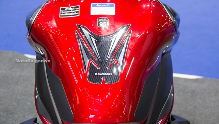 Tank pad pada Z900 special edition