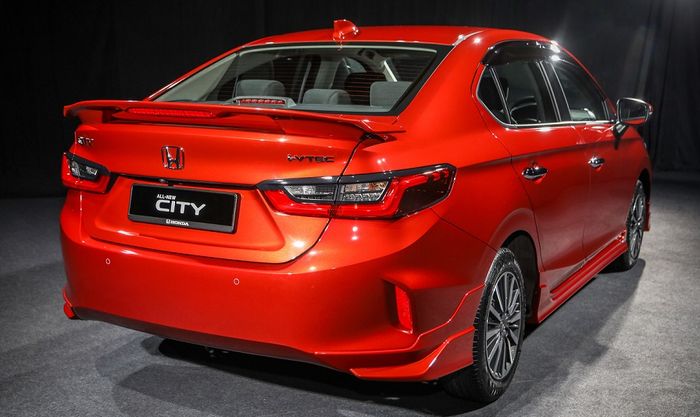 Tampilan belakang Honda City 2020 Modulo di Malaysia