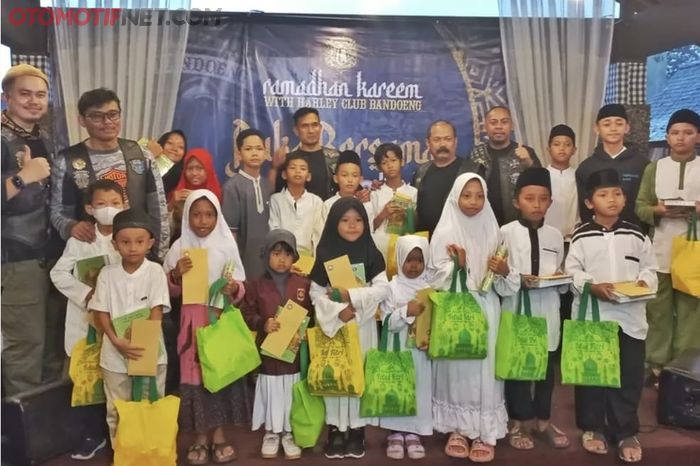 HCB beri santunan kepada yayasan panti asuhan yatim piatu di kota Bandung