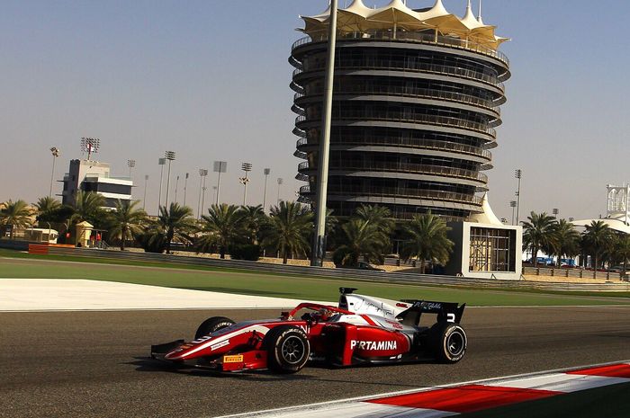 Sean Gelael terus meningkatkan catatan waktu di sirkuit Bahrain pada tes pramusim F2 hari kedua