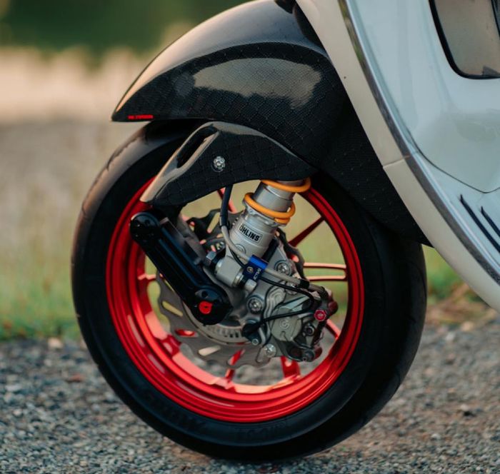 Kaki depannya mendapat upgrade istimewa