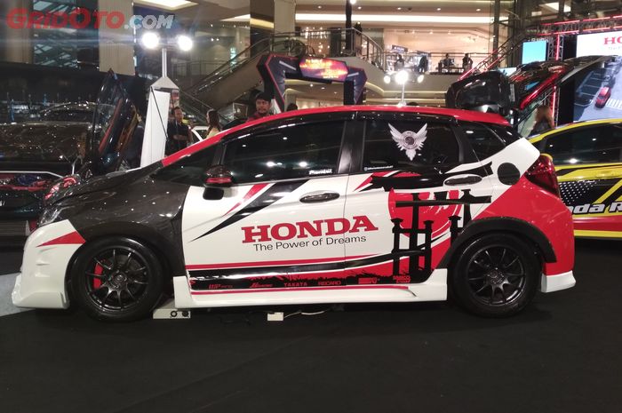 Honda Jazz RS besutan workshop Galaxy Bandung