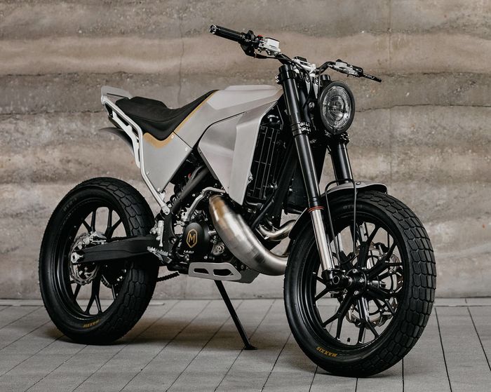 Tampangnya jadi makin gagah dan keren