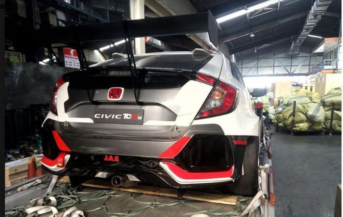 Penampakan Honda Civic Type R TCR 2018