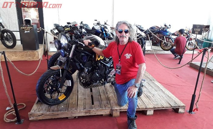 Gil Isaacson, bule asal Amerika Serikat mengikuti Suryanation Motorland 2018 Bali