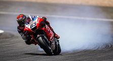 Sudah di Posisi 2, Motor Tiba-tiba Ngebul di MotoGP Andalusia 2020, Francesco Bagnaia Bilang Begini