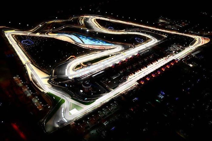 Balap F1 di Bahrain berlangsung malam hari mulai tahun 2014