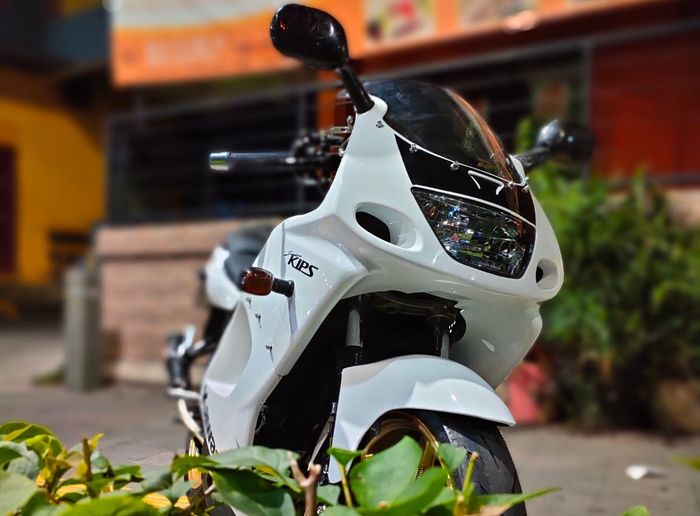 Kawasaki Ninja RR repaint bodi putih