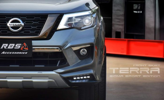 Tampilan depan modifikasi Nissan Terra tampak lebih kekar