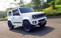 Suzuki New Jimny Ternyata Lebih Keren Dibikin Monochrome Seperti Ini